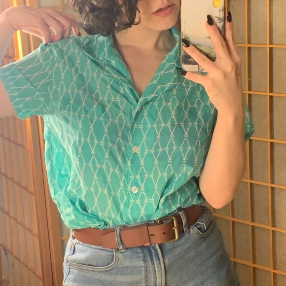 Chain Link Button-Down - Picture 3 of 5